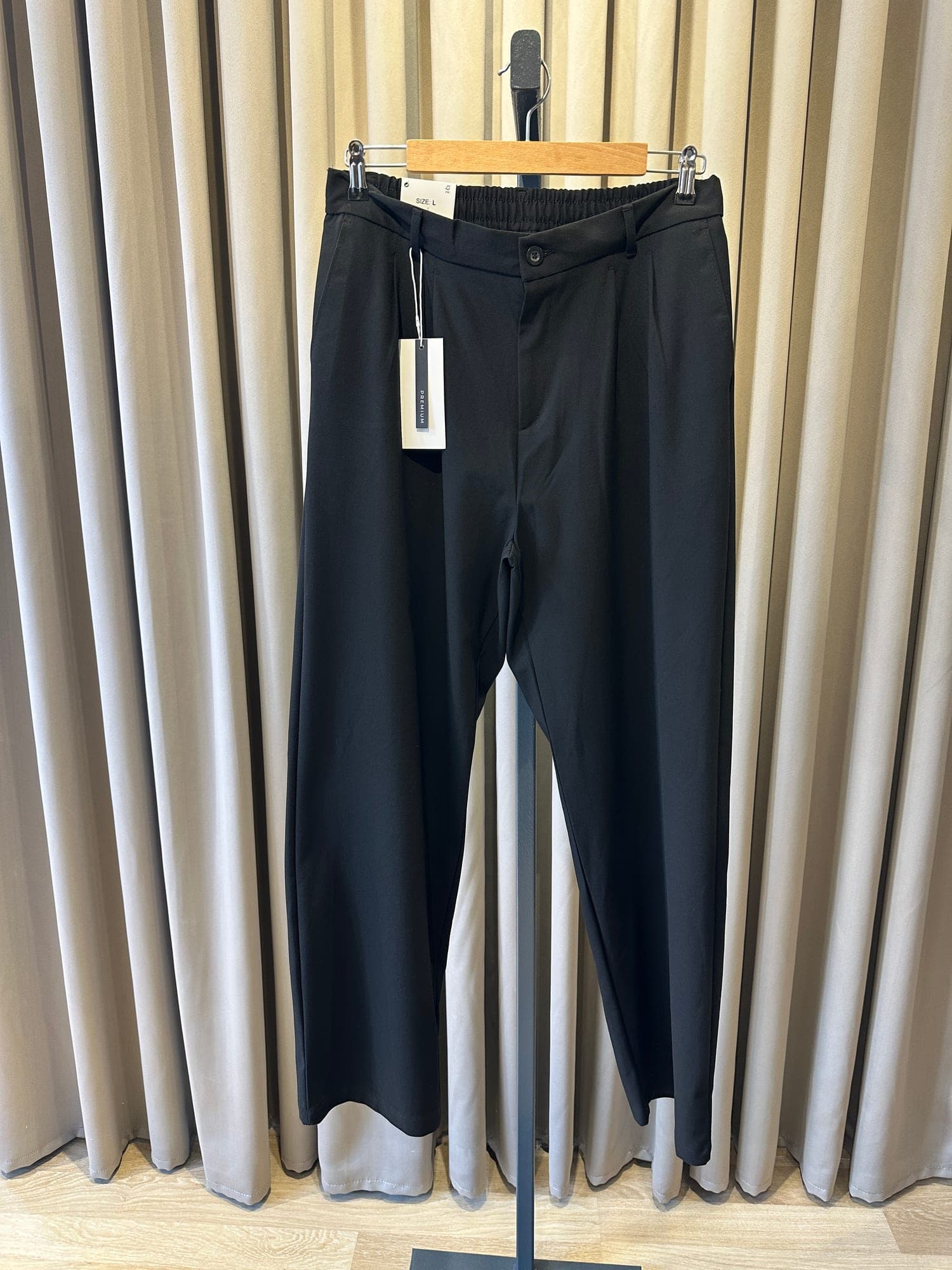 Pileli kumaş pantolon ( siyah )